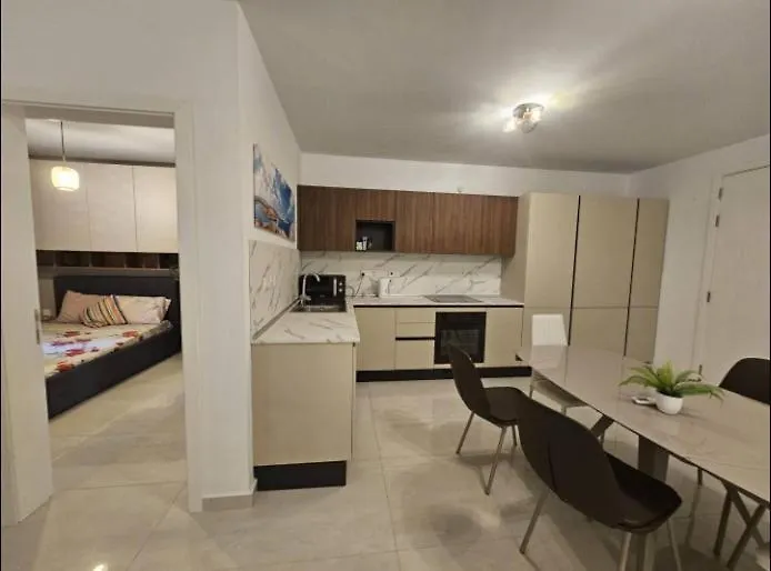 Luxurious Sliema Apartment Near Valletta Ferry Malta